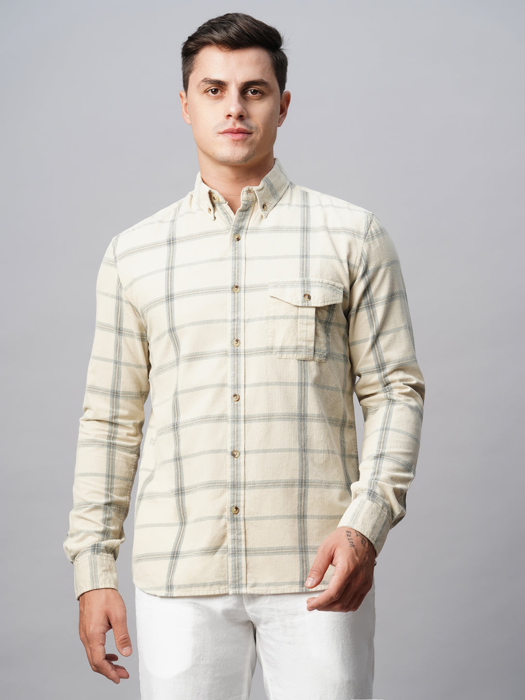 Men's Offwhite Cotton Regular Fit Checked Shirt