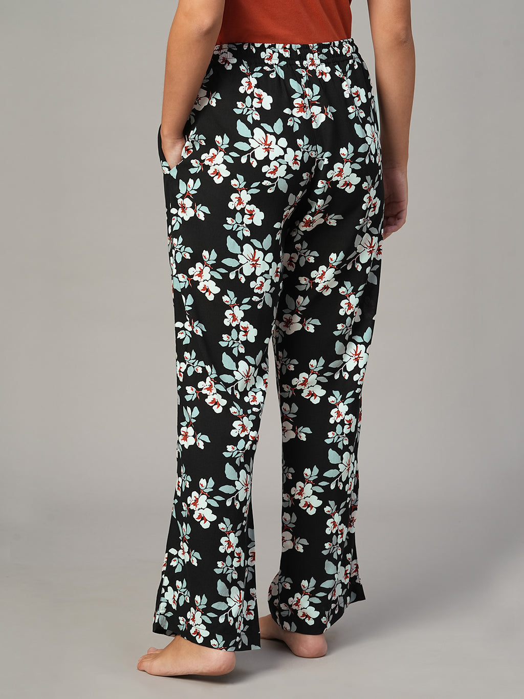 Women's Black 100% Viscose Regular Fit Pyjama