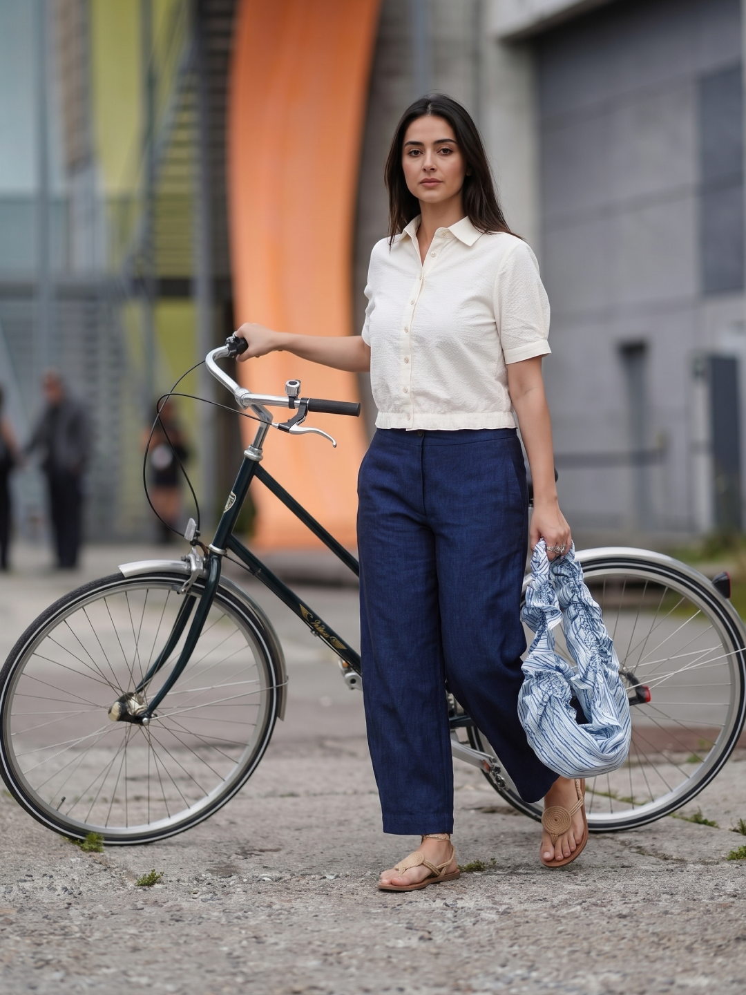 Women's Blue 100% Linen Regular Fit Pant