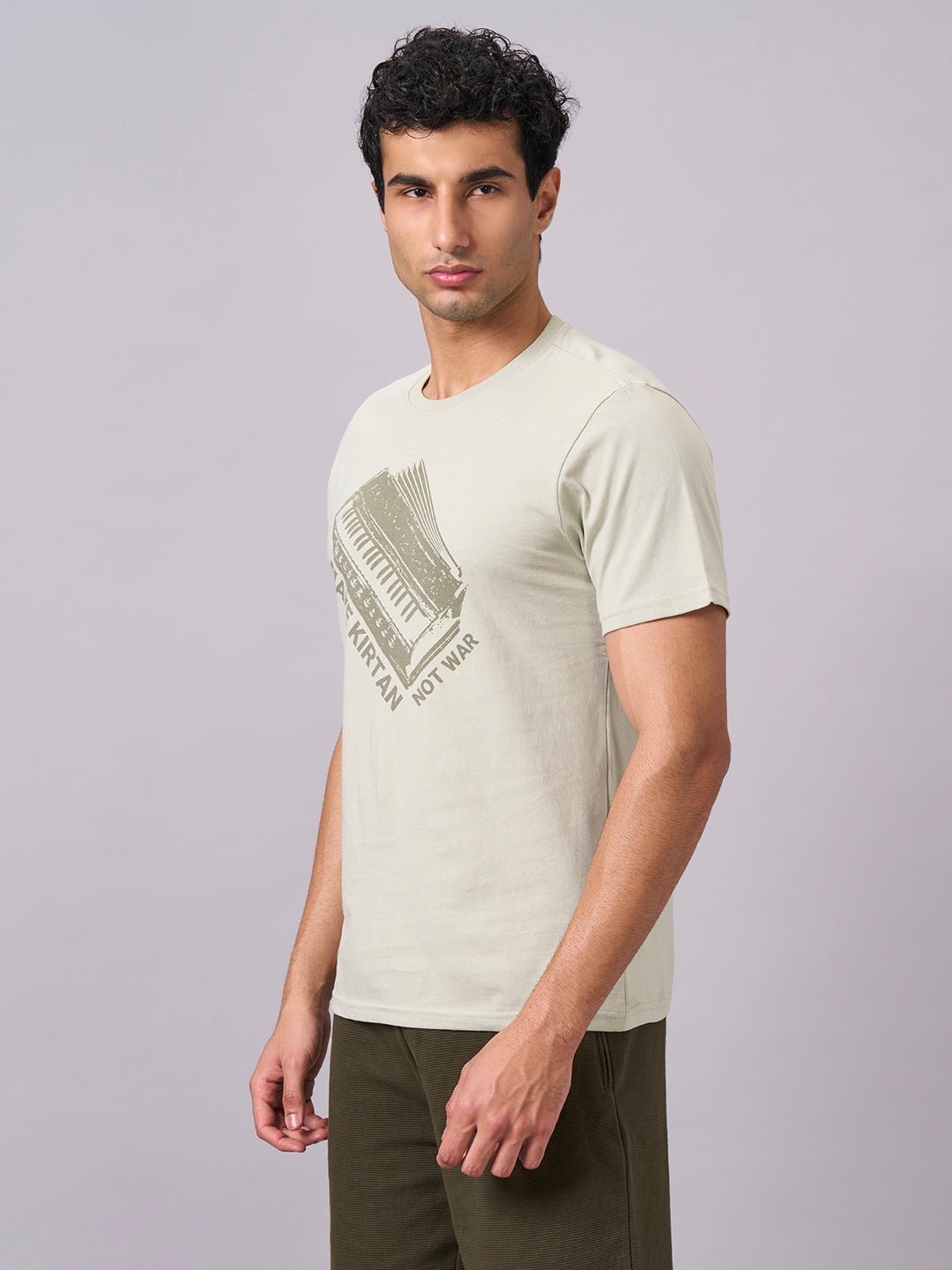 Men's Green 100% Organic Cotton Regular Fit Tshirt