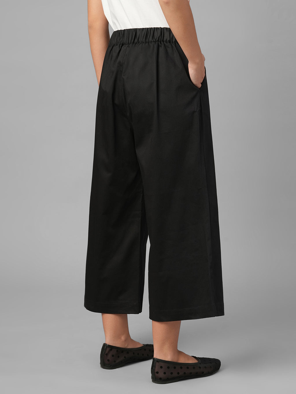 Women's Black Cotton Lycra Regular Fit Culotte