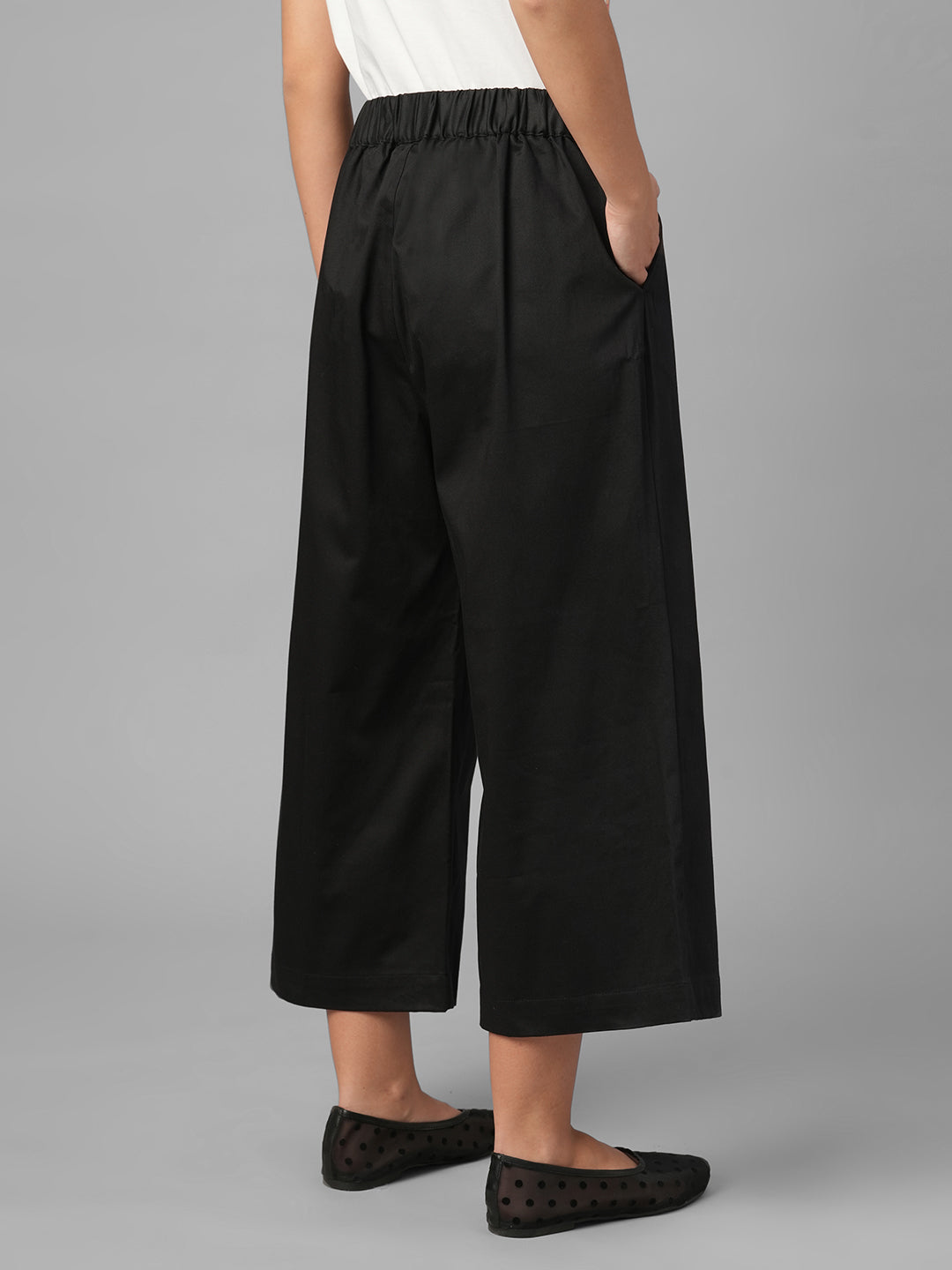 Women's Black Cotton Lycra Regular Fit Culotte