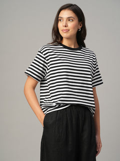 Women's Black 100% Organic Cotton Regular Fit Tshirt