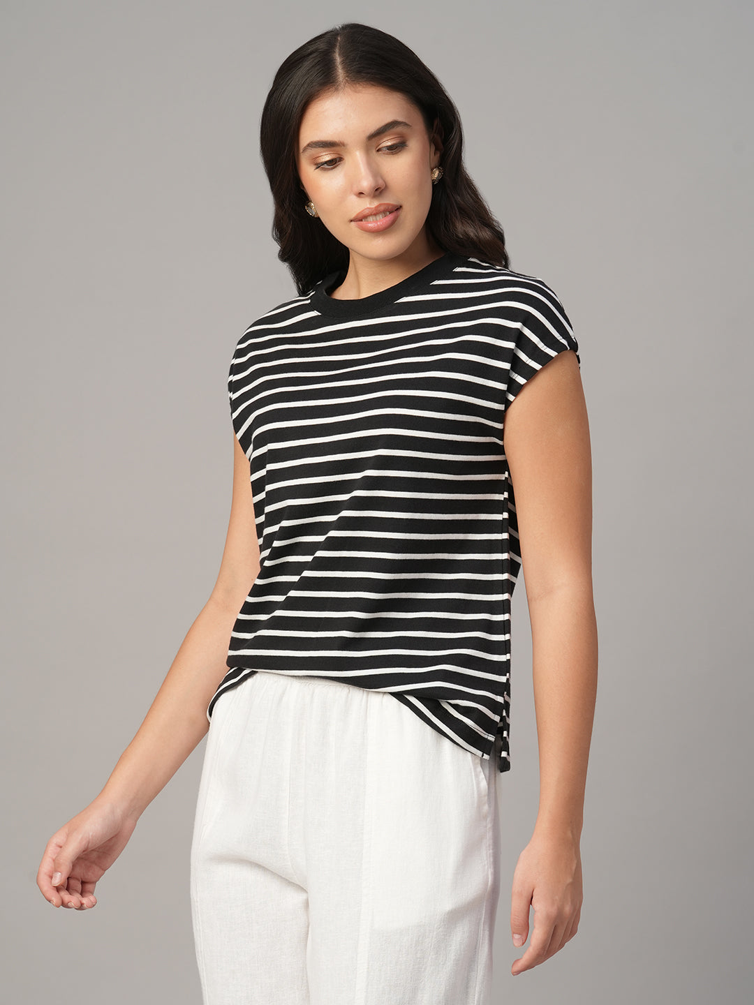 Women's Black 100% Organic Cotton Regular Fit Tshirt