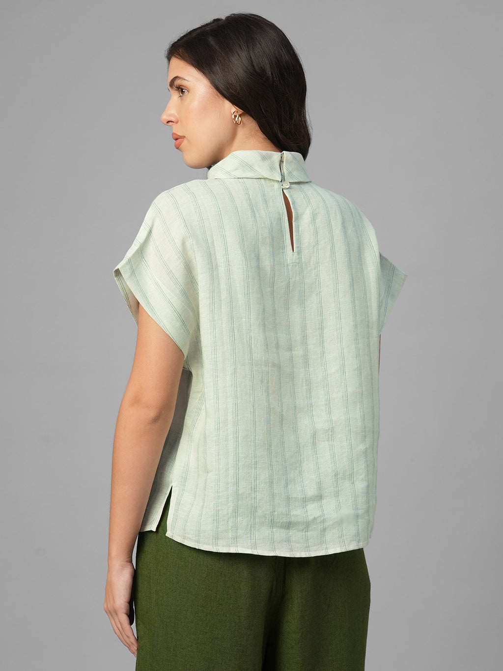 Women's Green 100% Linen Regular Fit Blouse