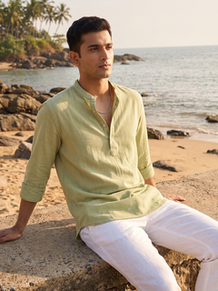 Men's Green 100% Cotton Regular Fit Shirt