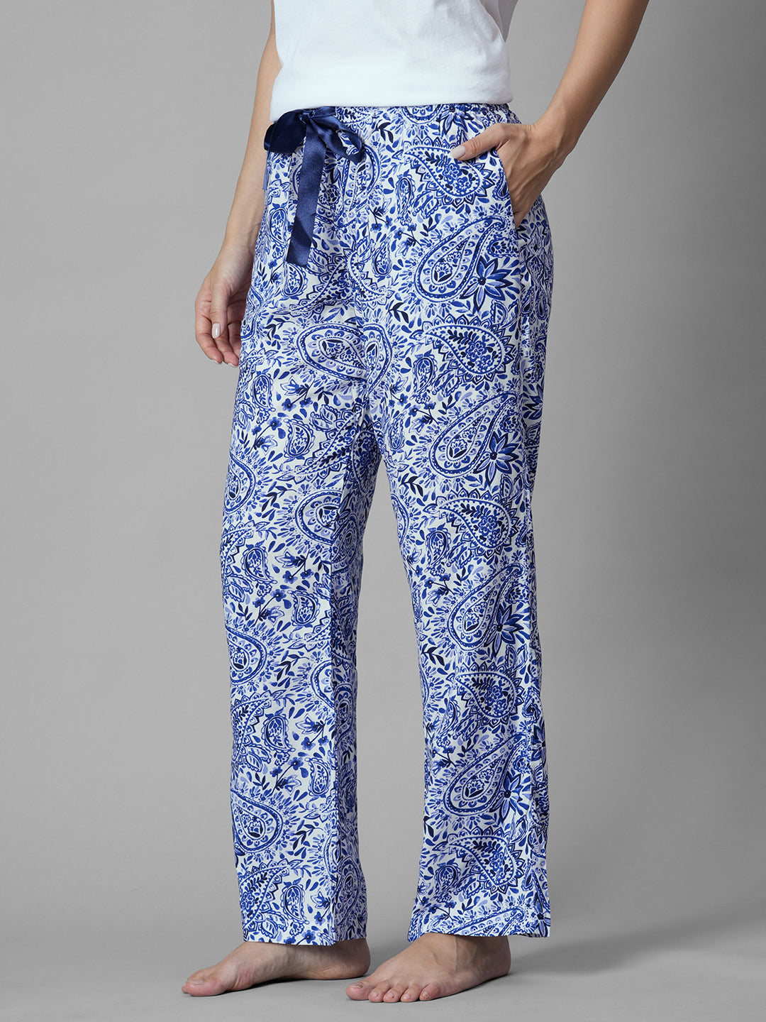 Women's Blue 100% Viscose Regular Fit Pyjama