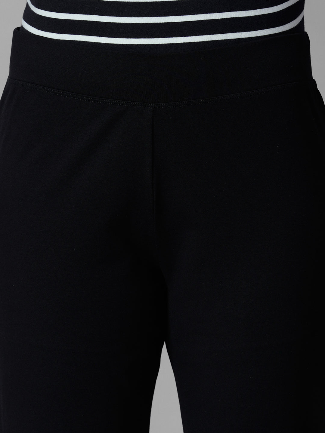 Women's Black Cotton Elastane Regular Fit Knit Pant