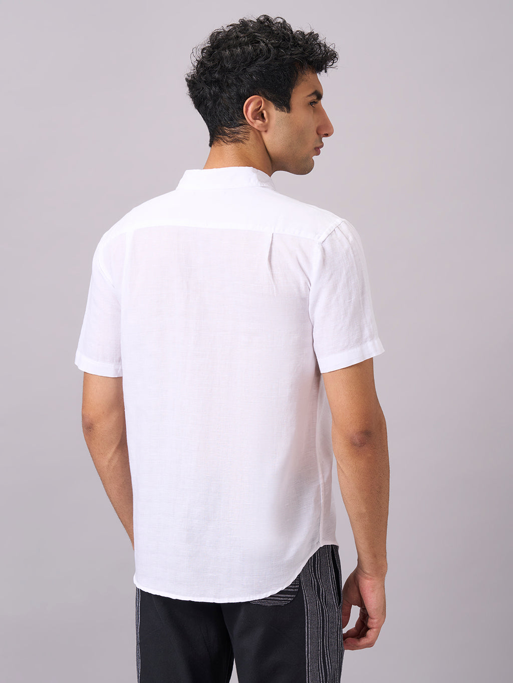 Men's White A Cotton Linen Regular Fit Shirt