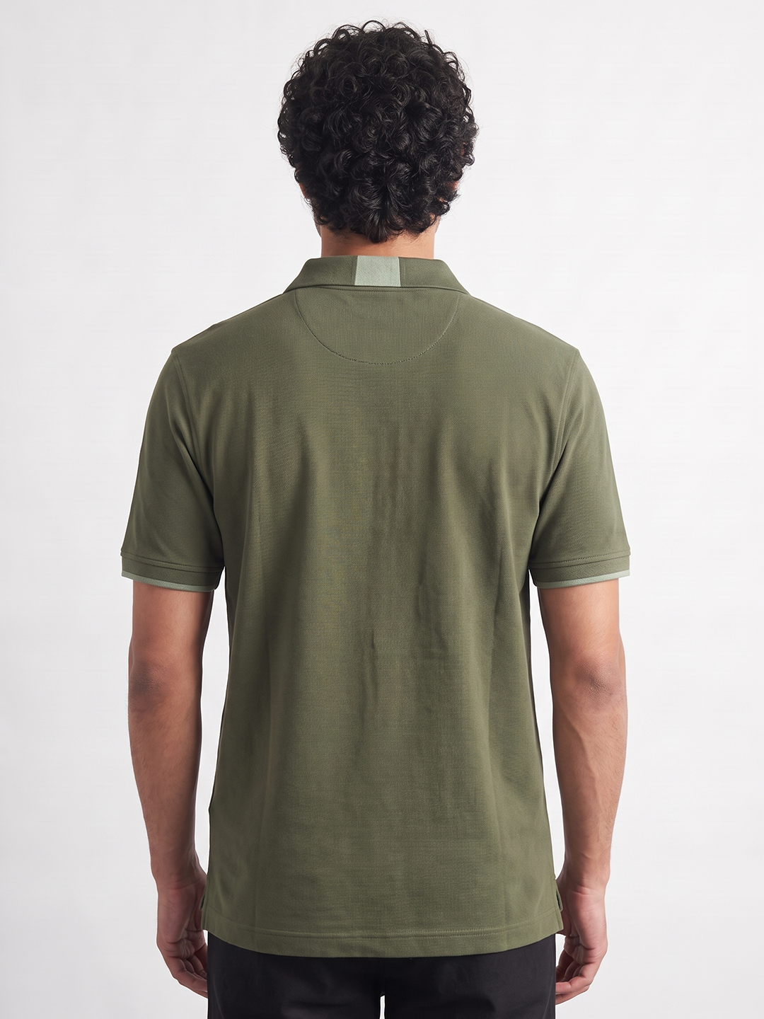 Men's Olive 100% Organic Cotton Regular Fit Tshirt