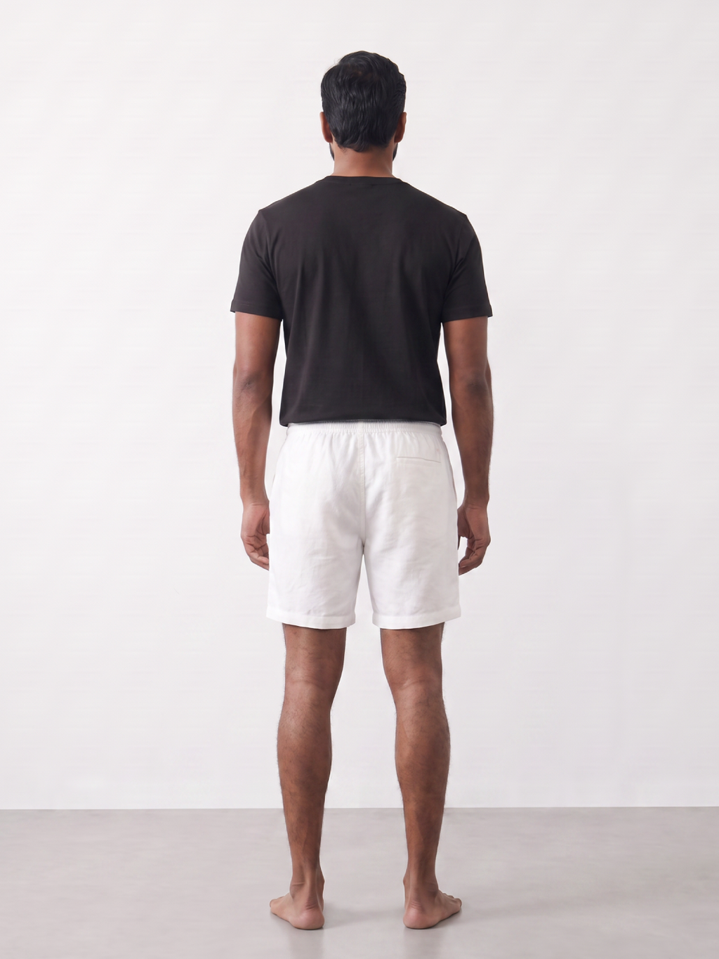 Men's Black 100% Organic Cotton Regular Fit Tshirt