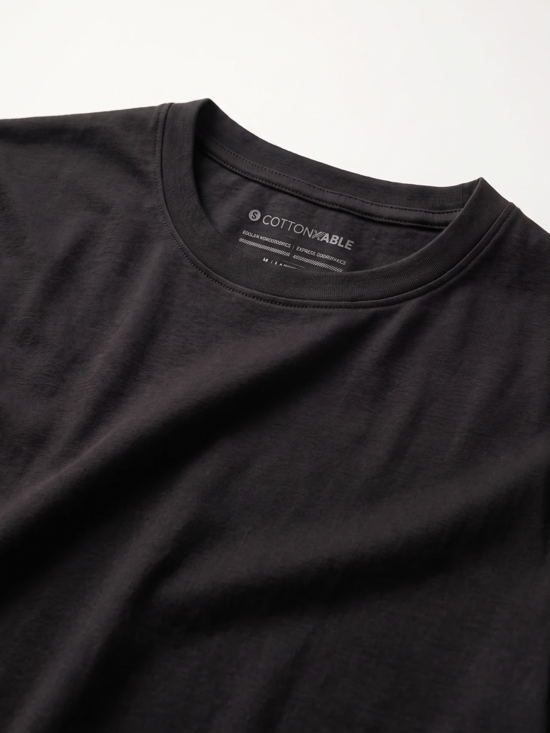 Men's Black 100% Organic Cotton Regular Fit Tshirt
