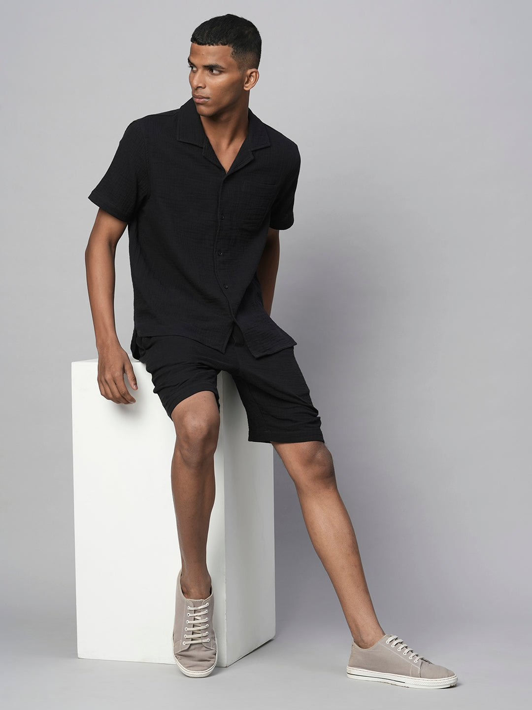 Men's Cotton Black Regular Fit Shorts