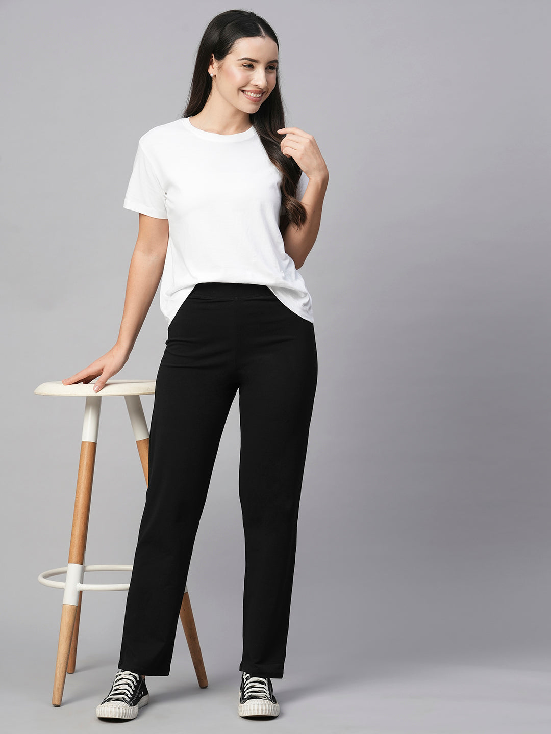 Women's Black Cotton Elastane Regular Fit Knit Pant