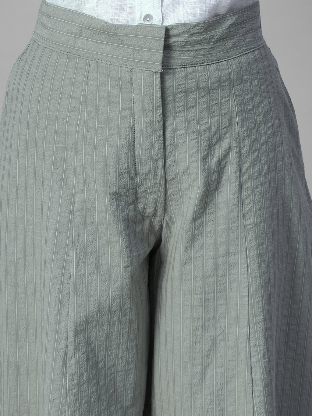 Women's Sage Cotton Lycra Barrel Leg Pant