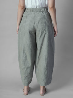 Women's Sage Cotton Lycra Barrel Leg Pant