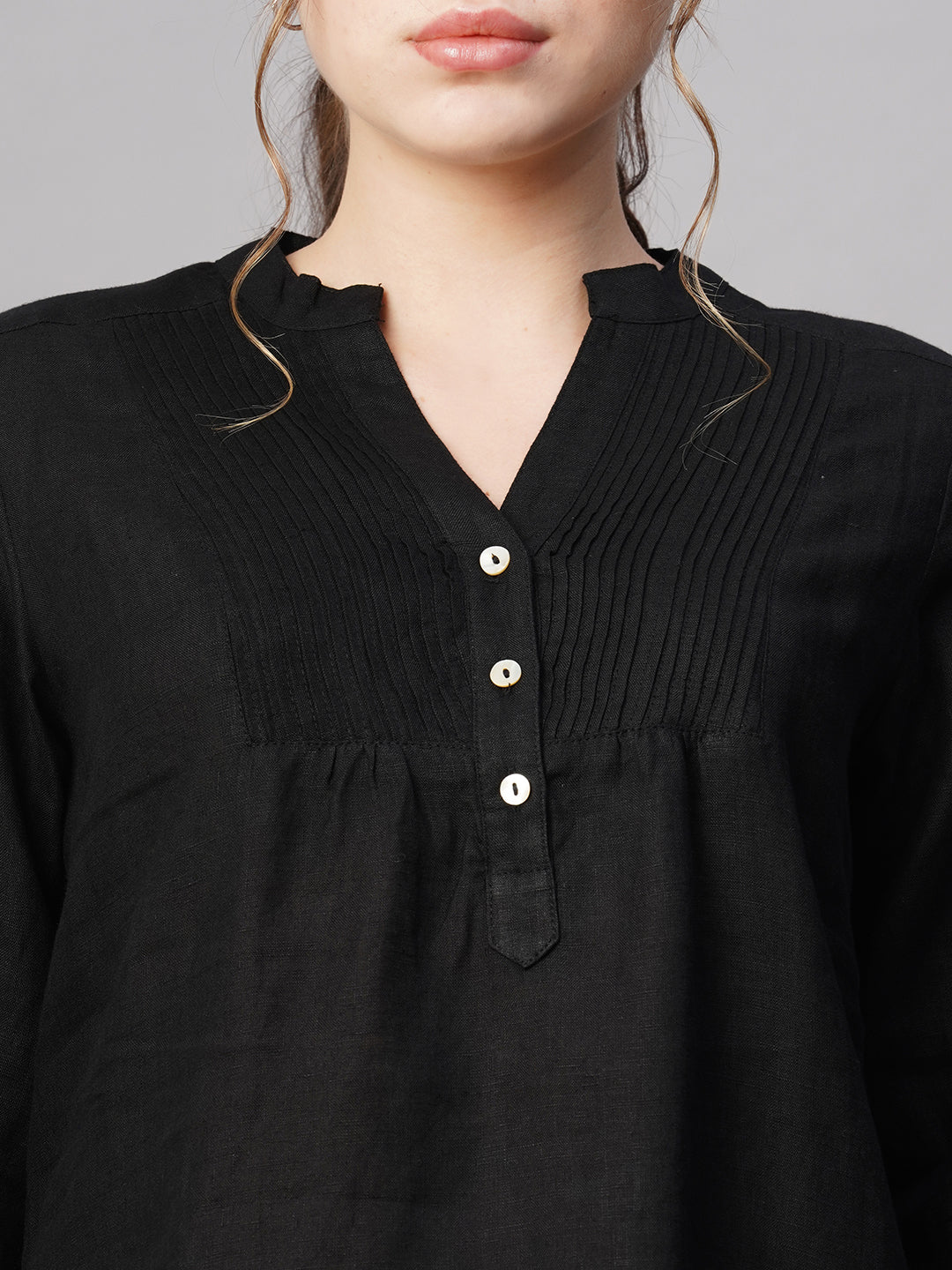 Women's Black 100% Linen Regular Fit Blouse