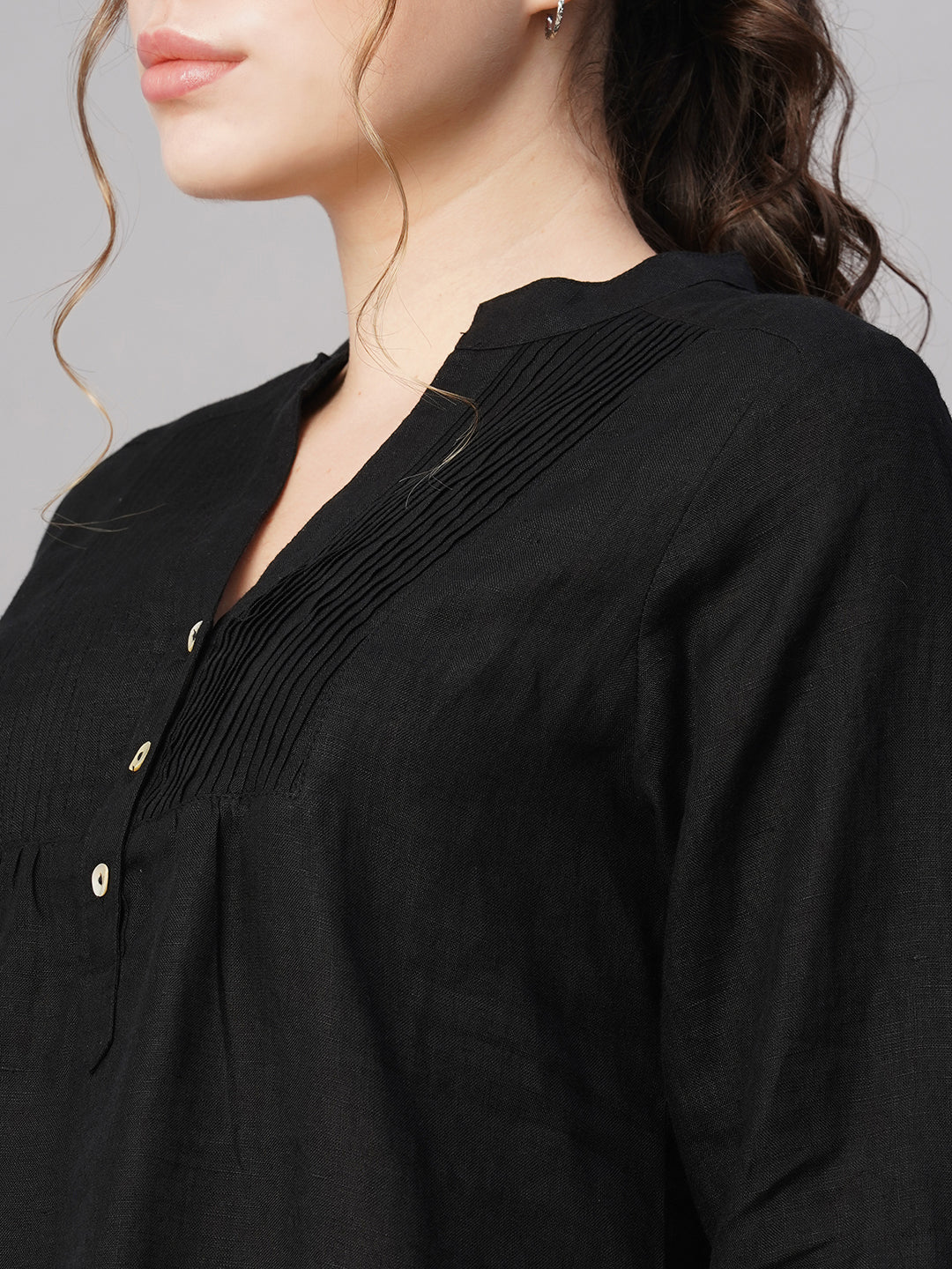 Women's Black 100% Linen Regular Fit Blouse