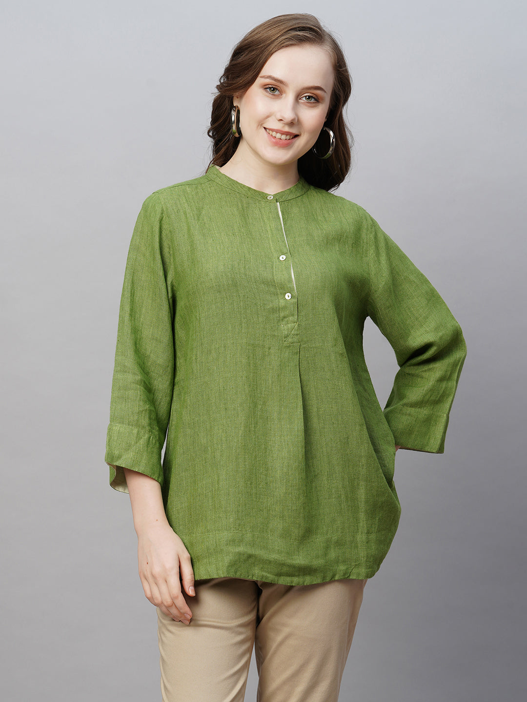 Women's Linen Green Regular Fit Blouse