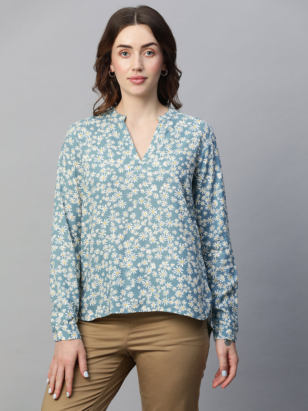 Women's Green Viscose Regular Fit Blouse