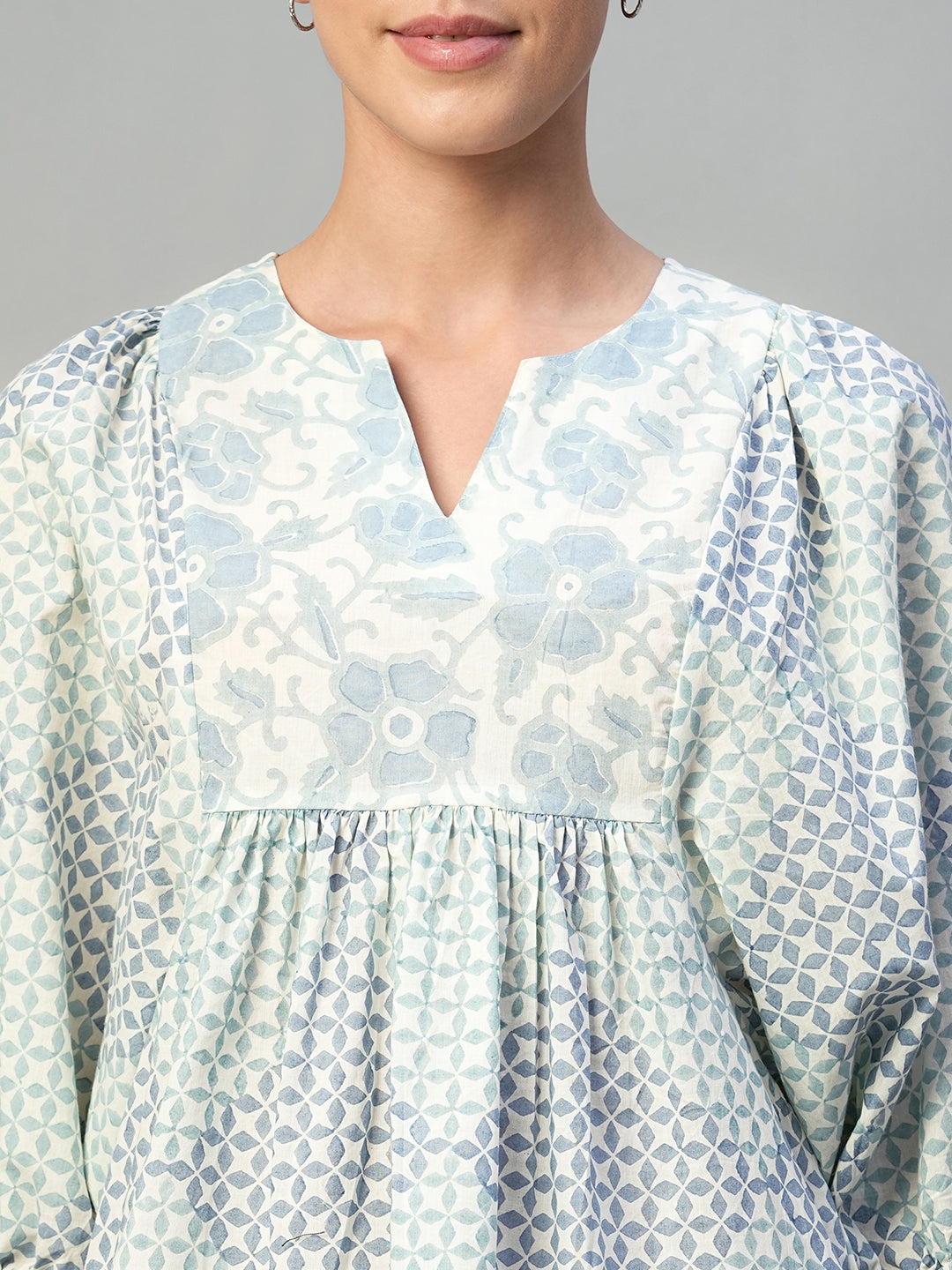 Women's Blue 100% Cotton Regular Fit Blouse