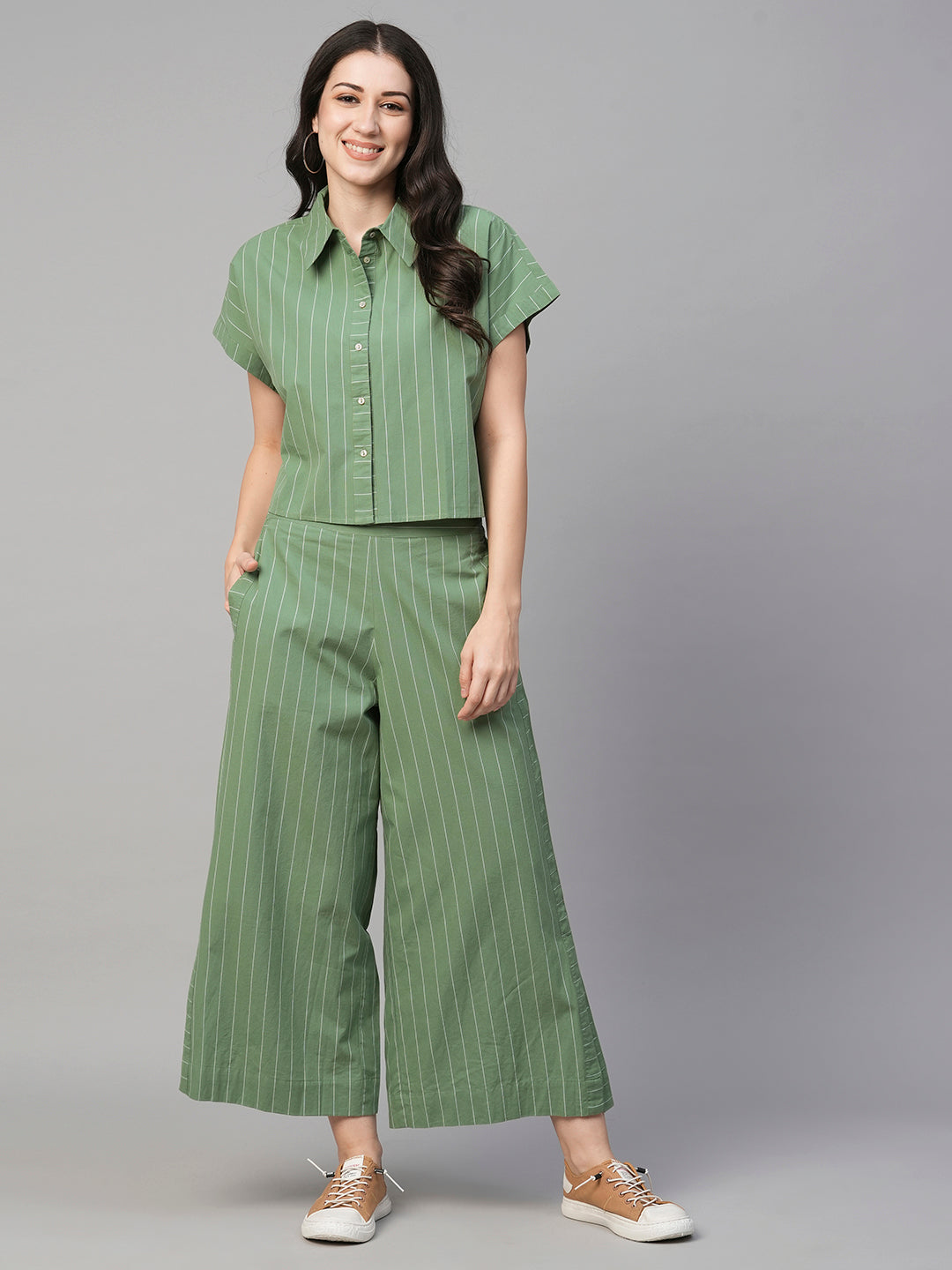 Women's Green Cotton Regular Fit Blouse