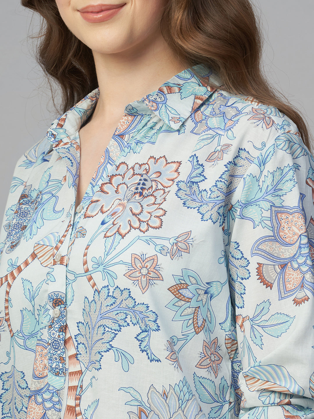 Women's Blue 100% Cambric Regular Fit Blouse