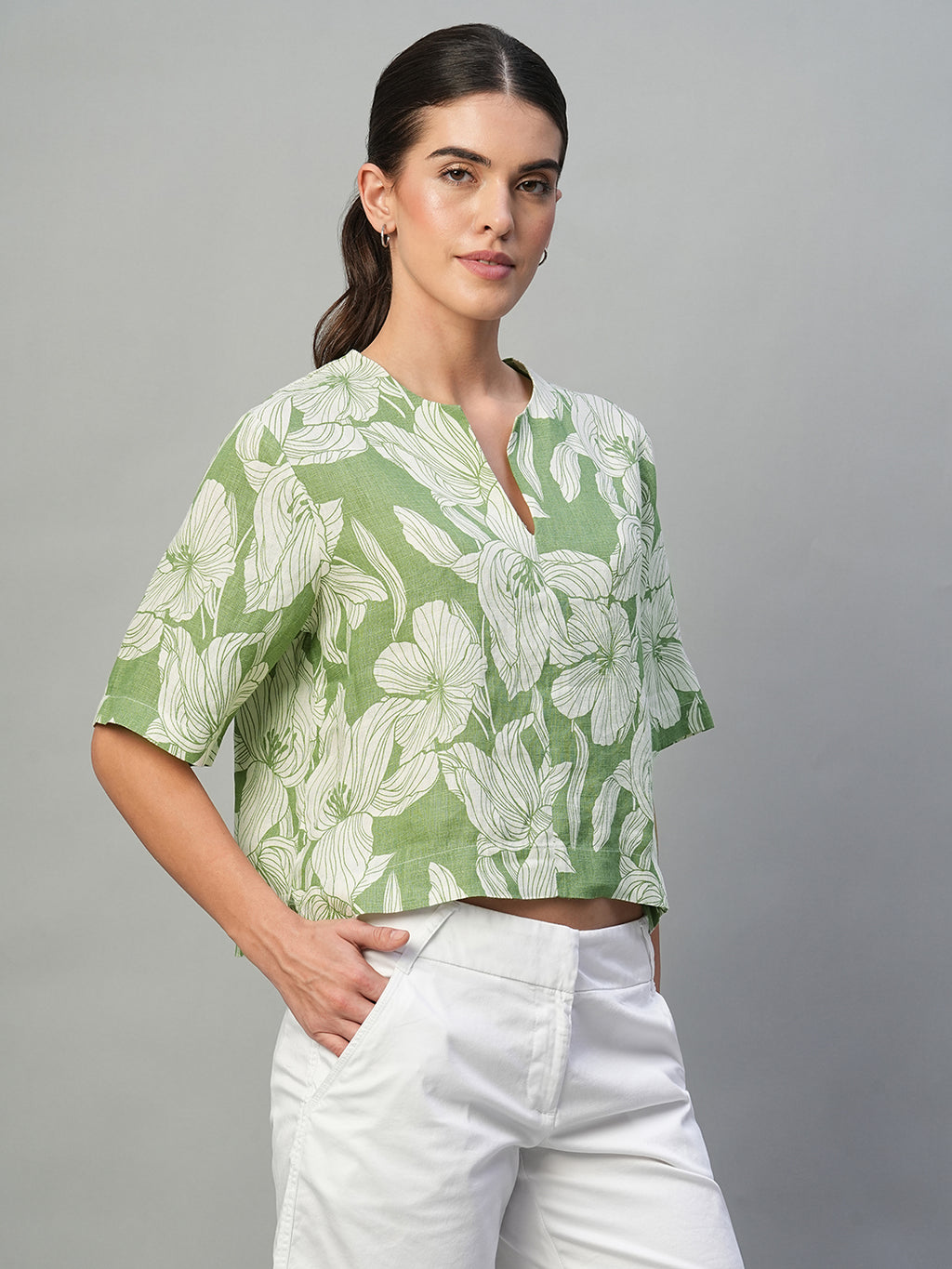 Women's Green 100% Linen Regular Fit Blouse