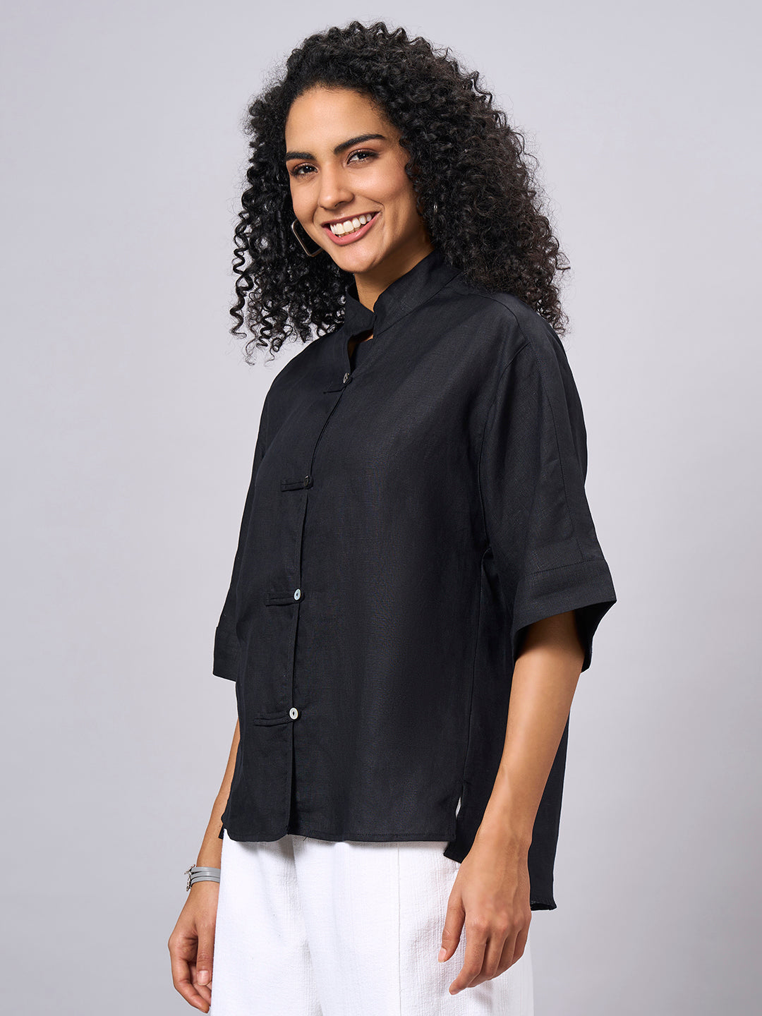 Women's Black 100% Linen Boxy Fit Blouse
