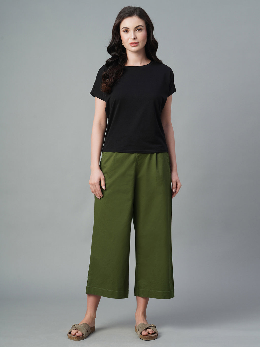Women's Olive Cotton Lycra Regular Fit Culotte