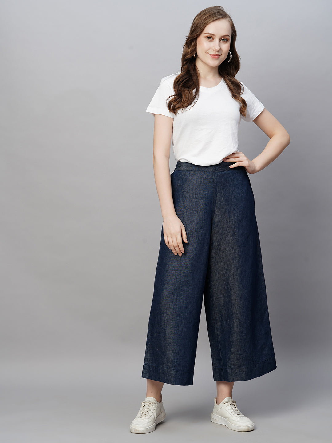 Buy SASSAFRAS Women Blue Flared Solid Denim Culottes - Trousers for Women  9552651 | Myntra