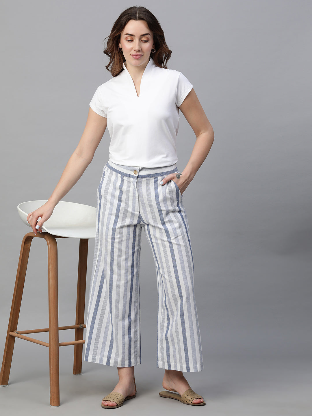 Women's Blue Cotton Linen Regular Fit Culotte