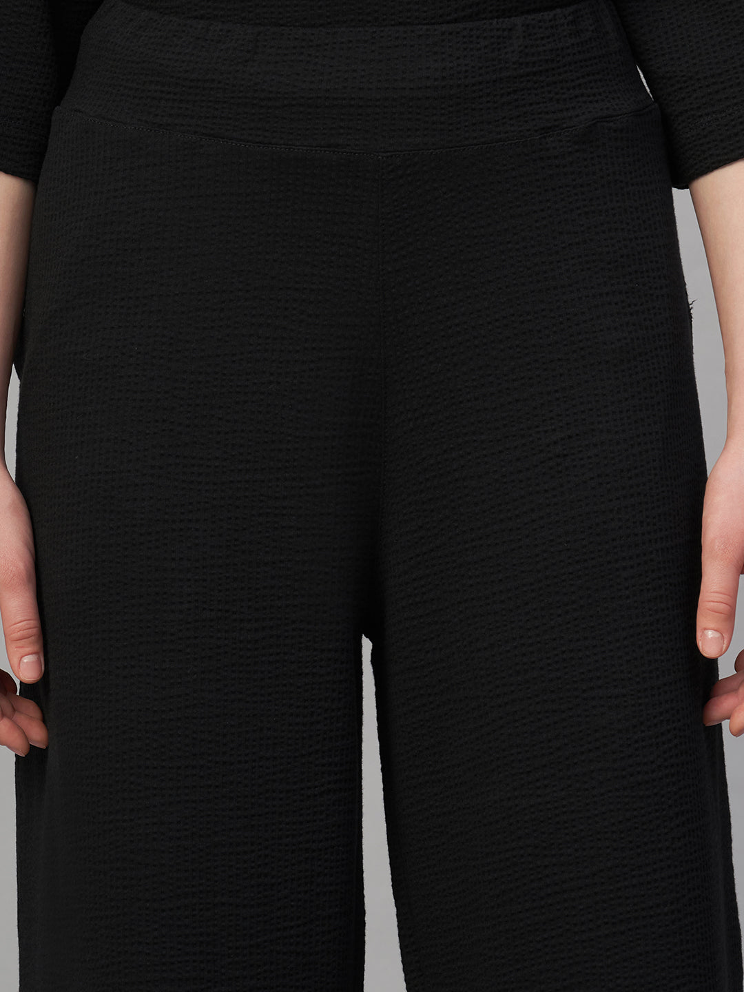 Women's Black Cotton Elastane Loose Fit Knit Pant