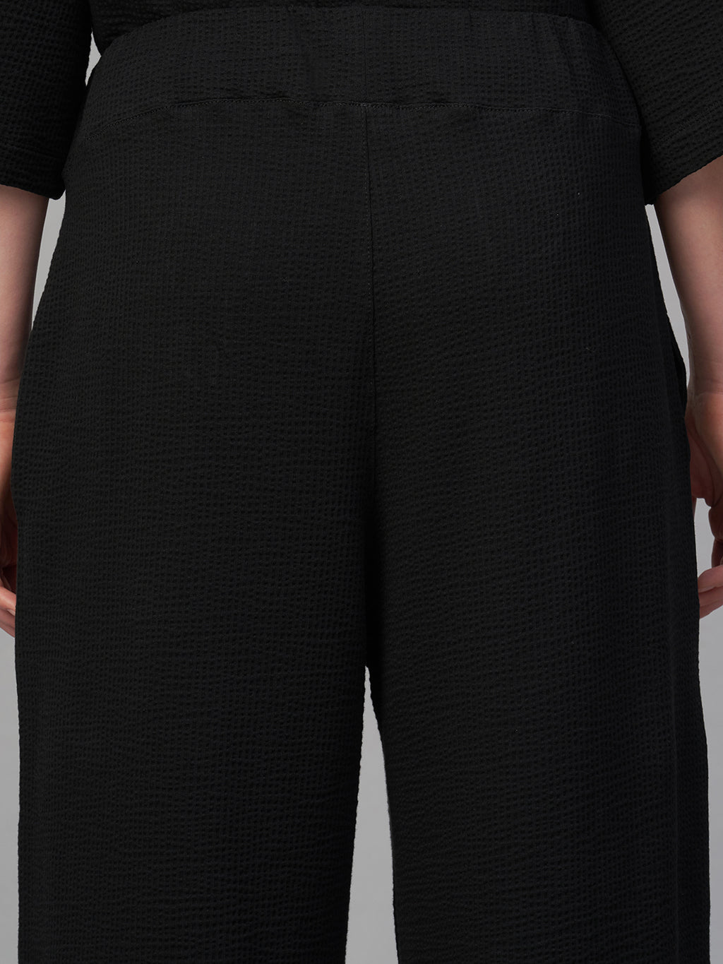 Women's Black Cotton Elastane Loose Fit Knit Pant