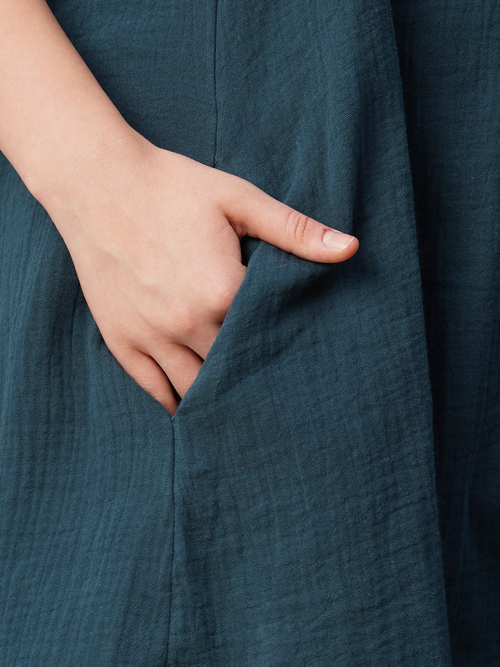 Women's Blue Cotton Regular Fit Kurta
