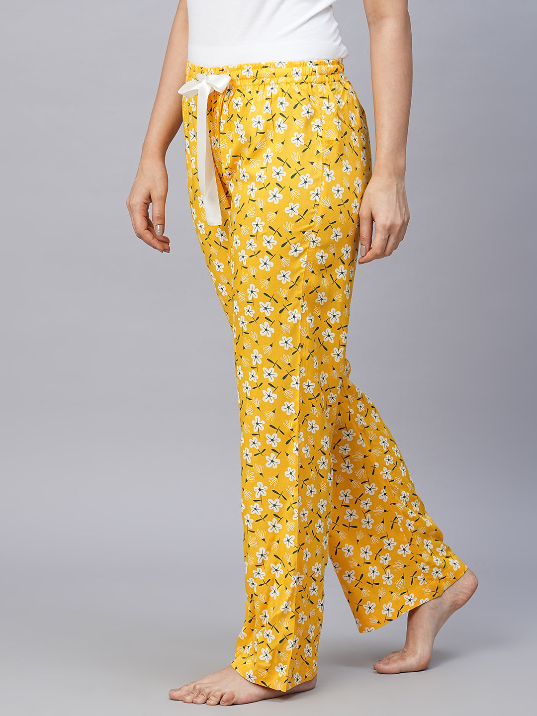 Women's Viscose Yellow Regular Fit Pajama