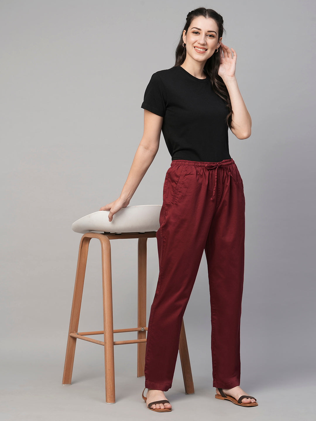 Women's Maroon/Red Cotton Elastane Regular Fit Pant