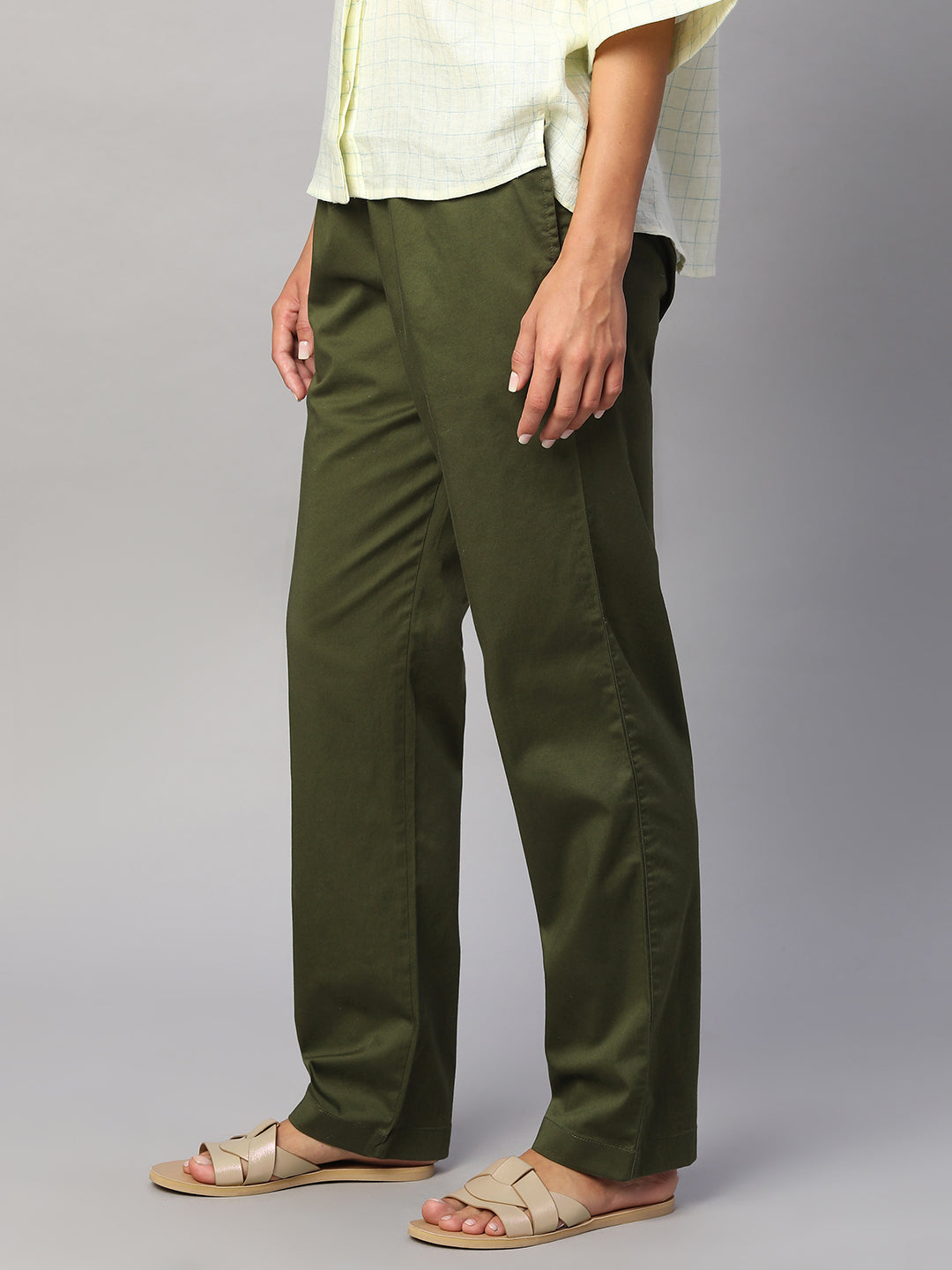 Women's Olive Cotton Lycra Regular Fit Pant
