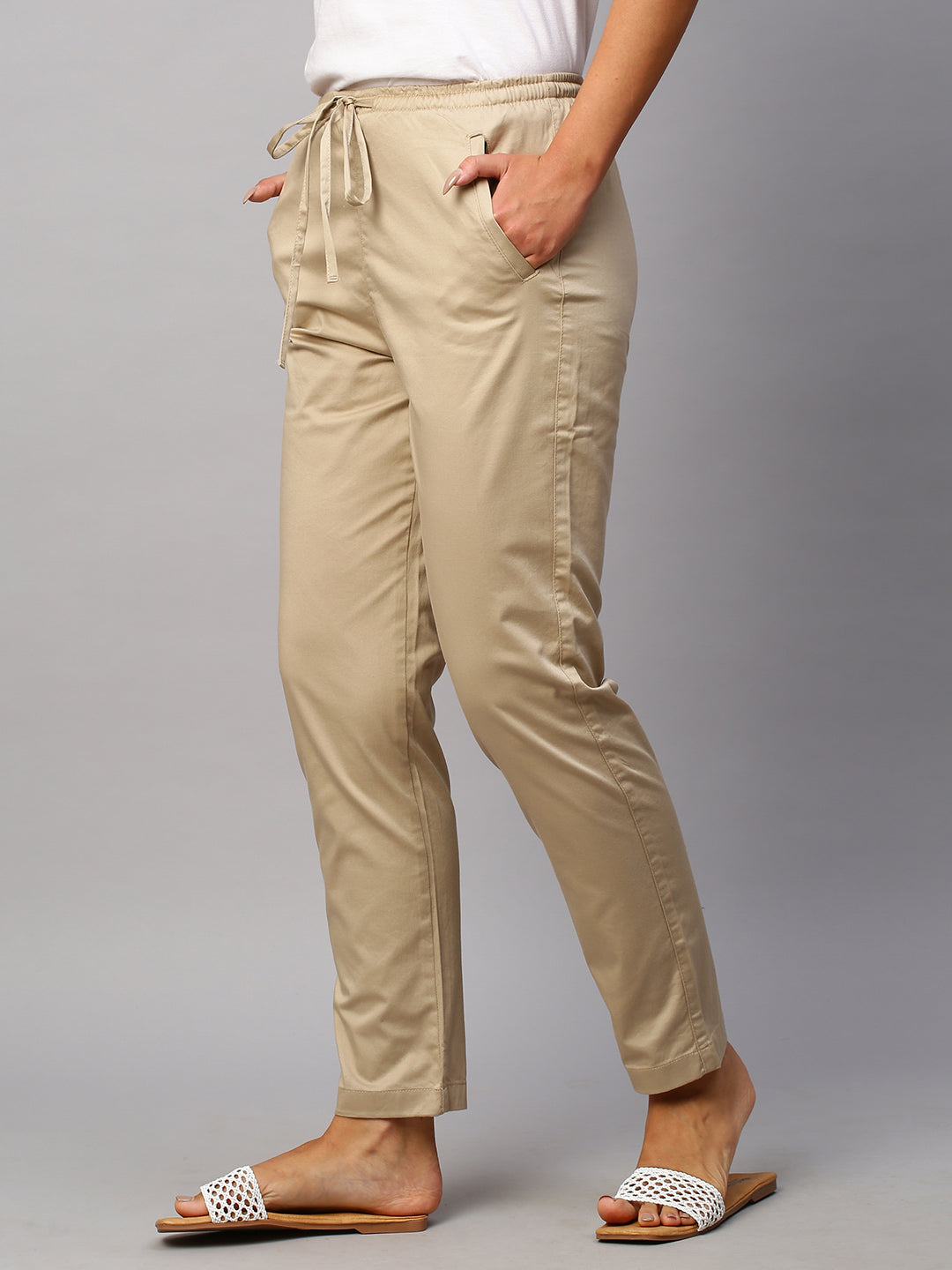Women's Khaki Cotton Lycra Regular Fit Pant