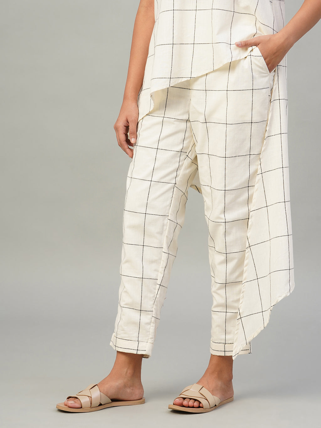 Women's Natural/Black 100% Cotton Regular Fit Pant