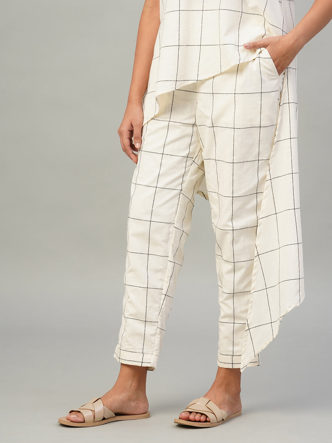 Women's Natural/Black 100% Cotton Regular Fit Pant