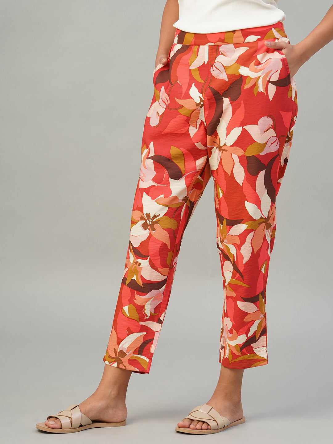 Women's Red 100% Viscose Regular Fit Pant