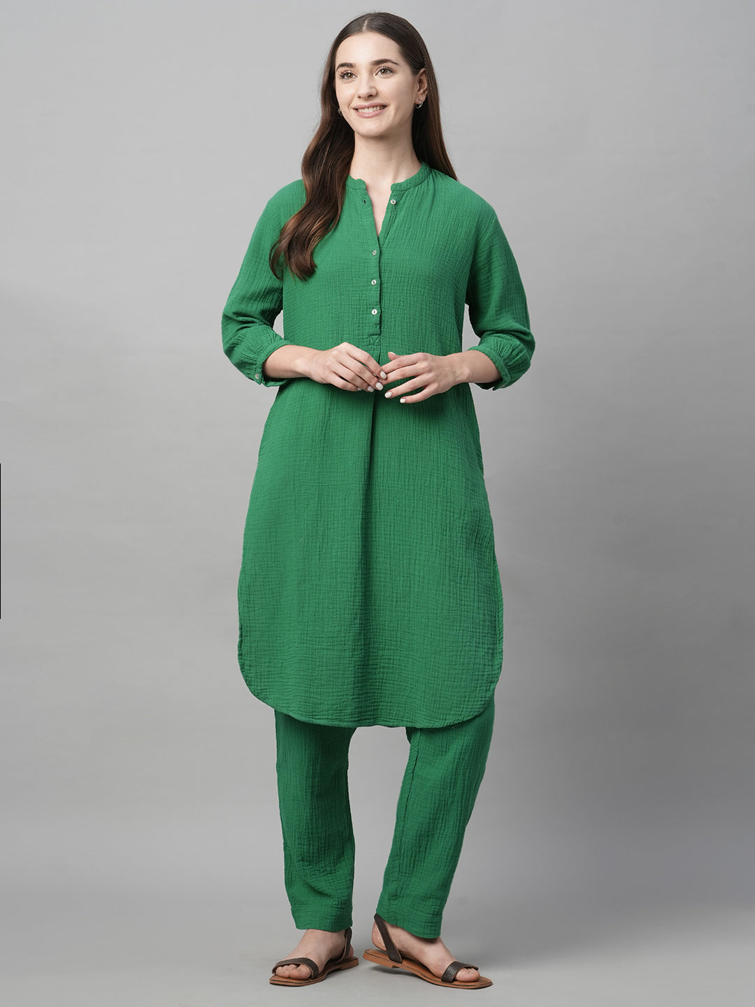 Women's Green Cotton Regular Fit Pant