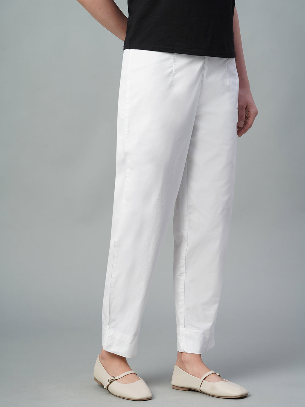 Women's White Cotton Lycra Regular Fit Pant