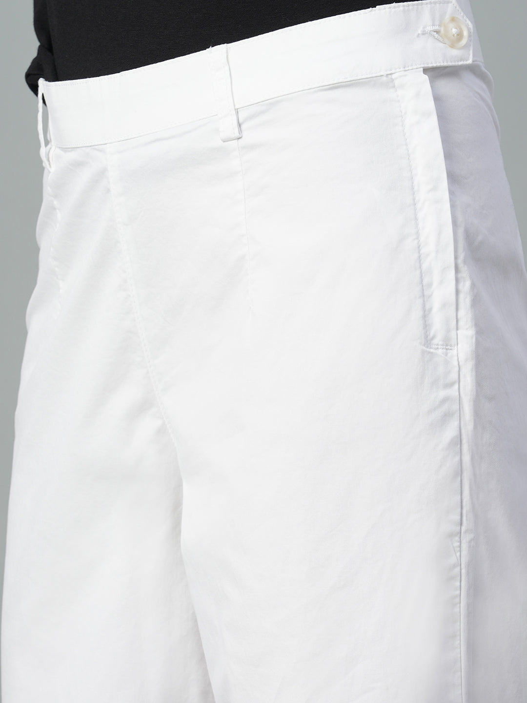 Women's White Cotton Lycra Regular Fit Pant