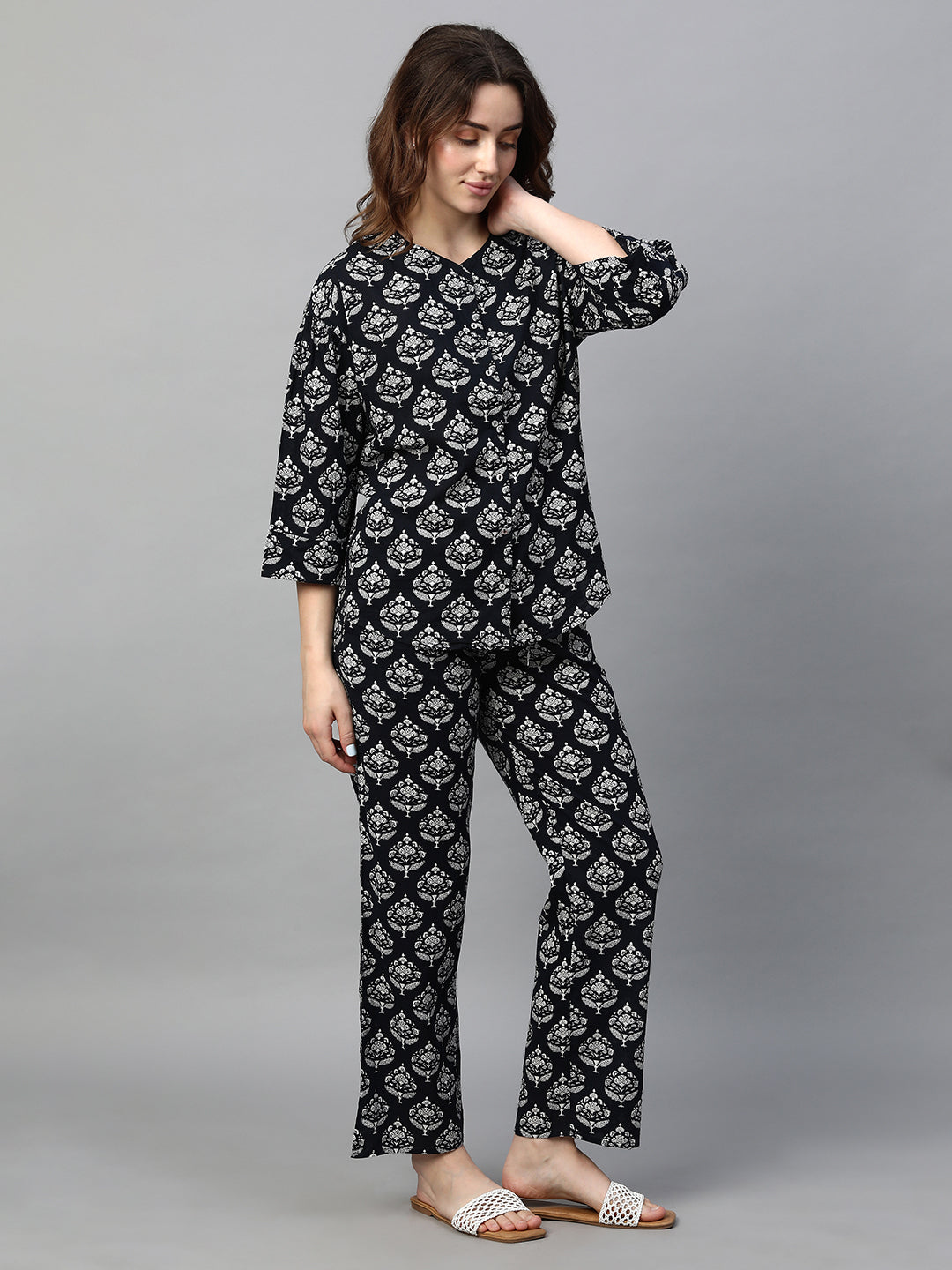 Women's Black Cotton Regular Fit Pyjama