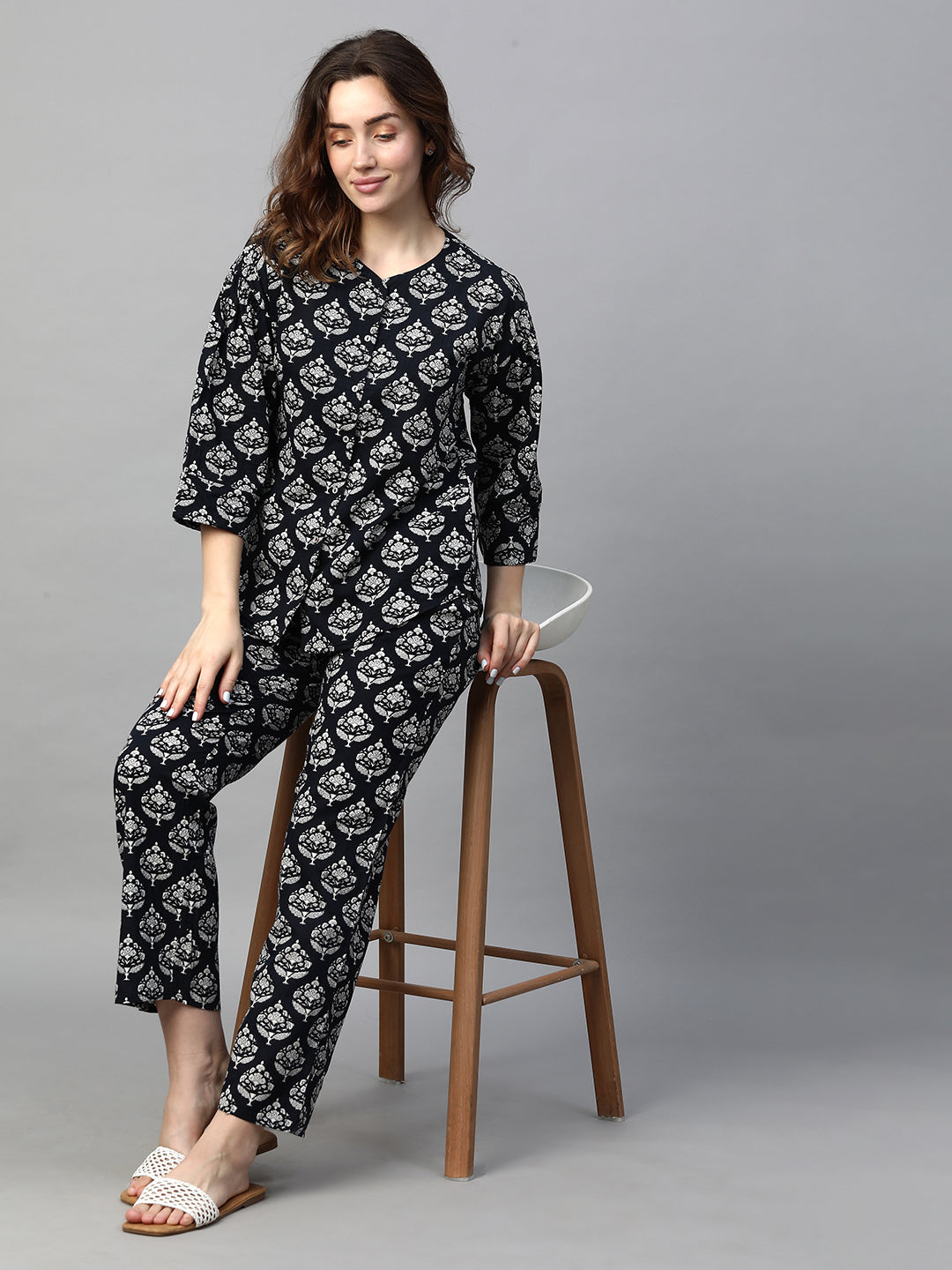 Women's Black Cotton Regular Fit Pyjama