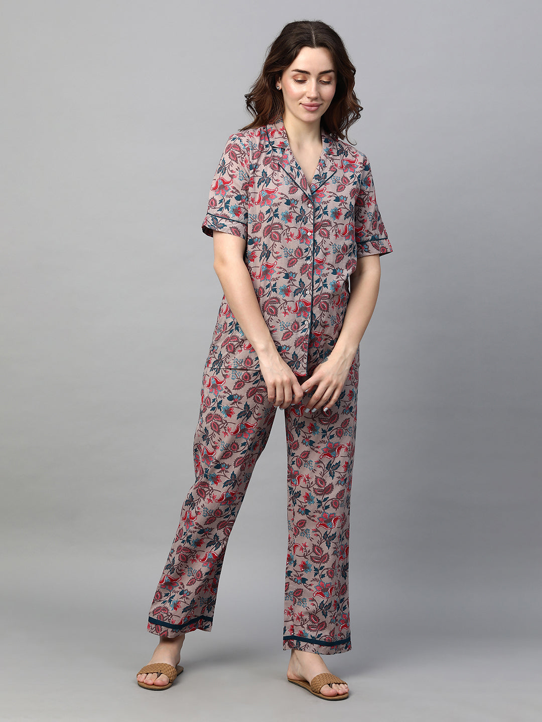 Women's Pink Cotton Regular Fit Pyjama Suit