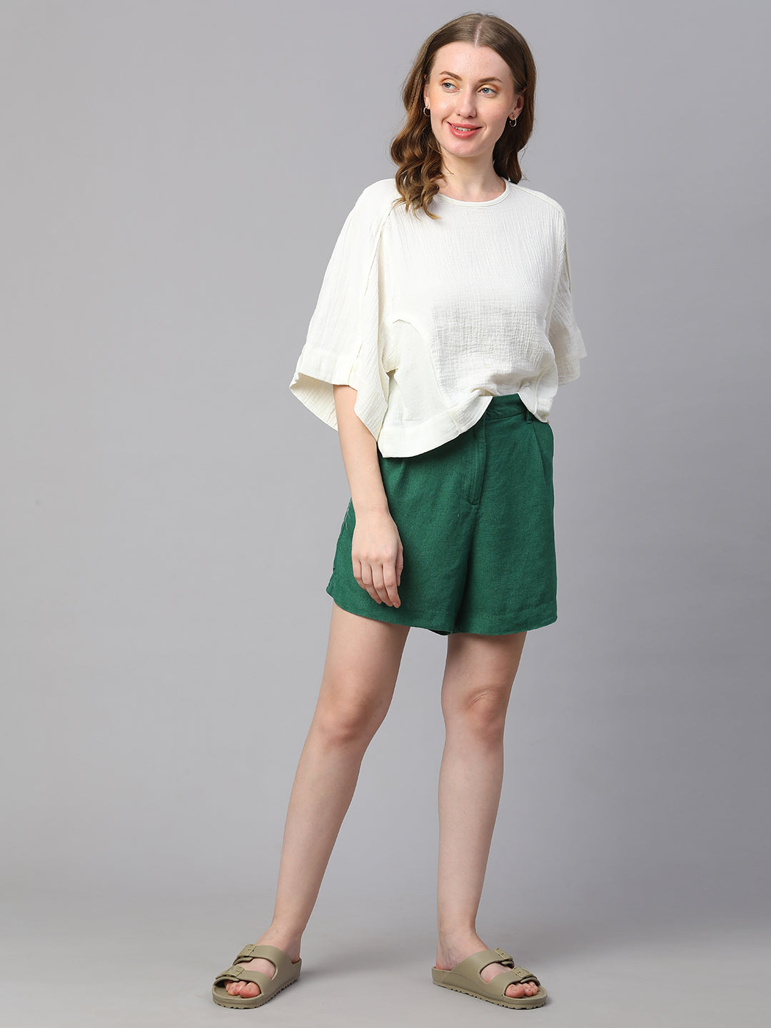 Women's Green Linen Viscose Regular Fit Shorts