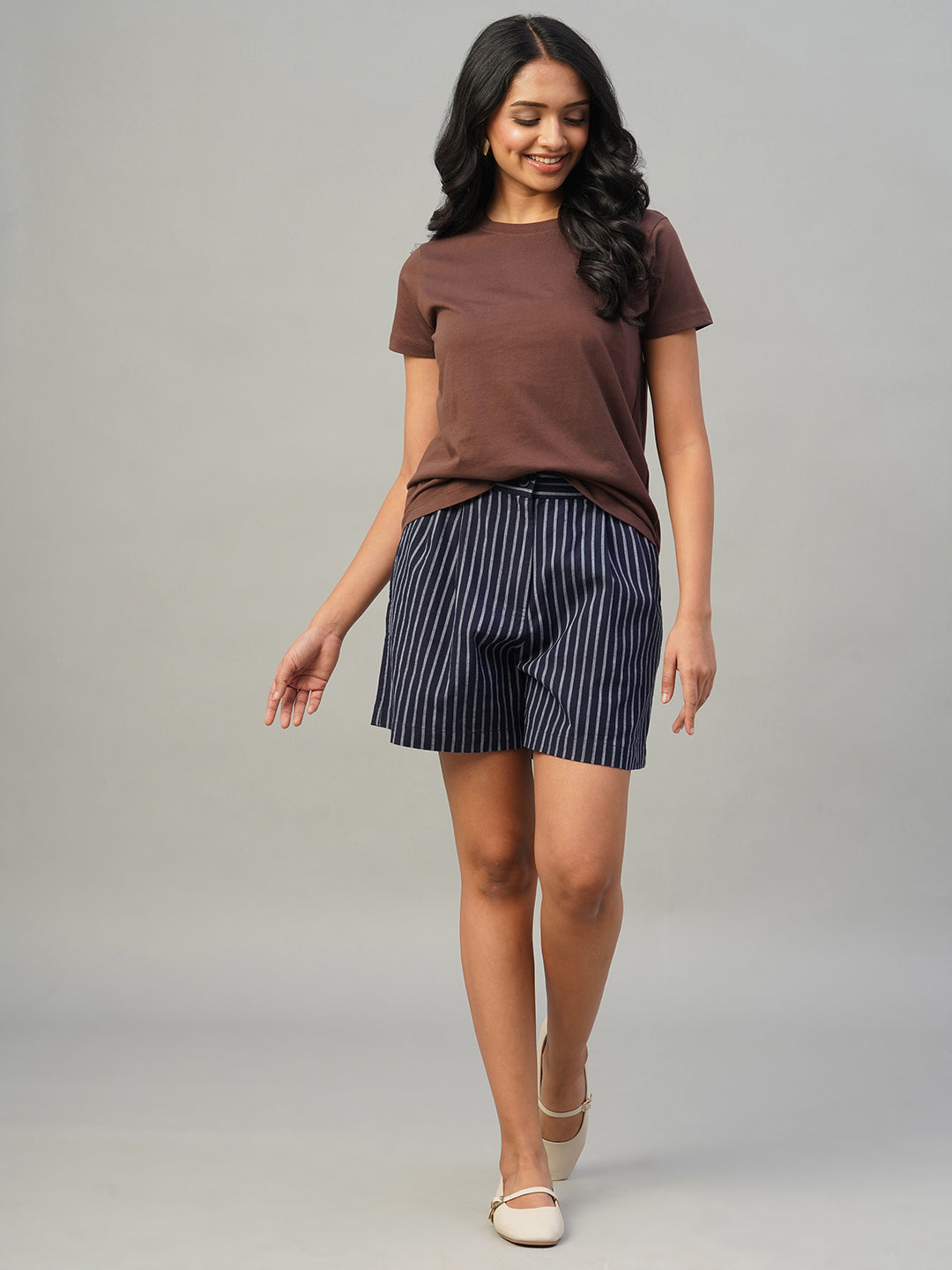 Women's Indigo Cotton Linen Regular Fit Shorts